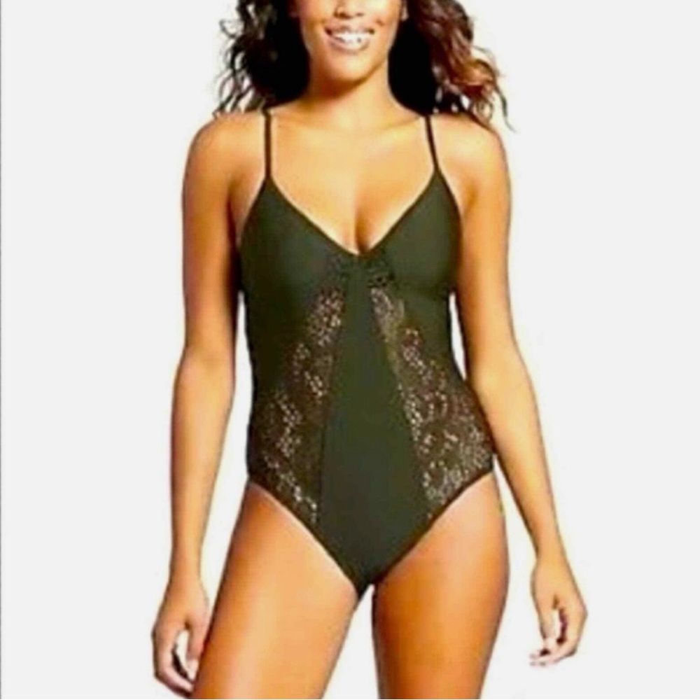 Mossimo Women’s Size XL olive green one piece swimsuit